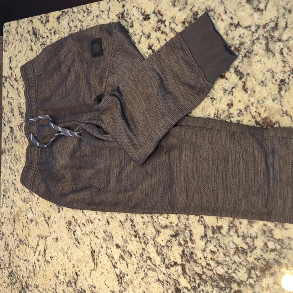 KSwiss, Men's joggers, size medium, black